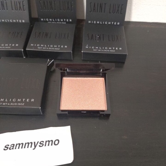 Saint Luxe Highlighter OPULENCE 4.3g / 0.15oz x 10 - Picture 2 of 4